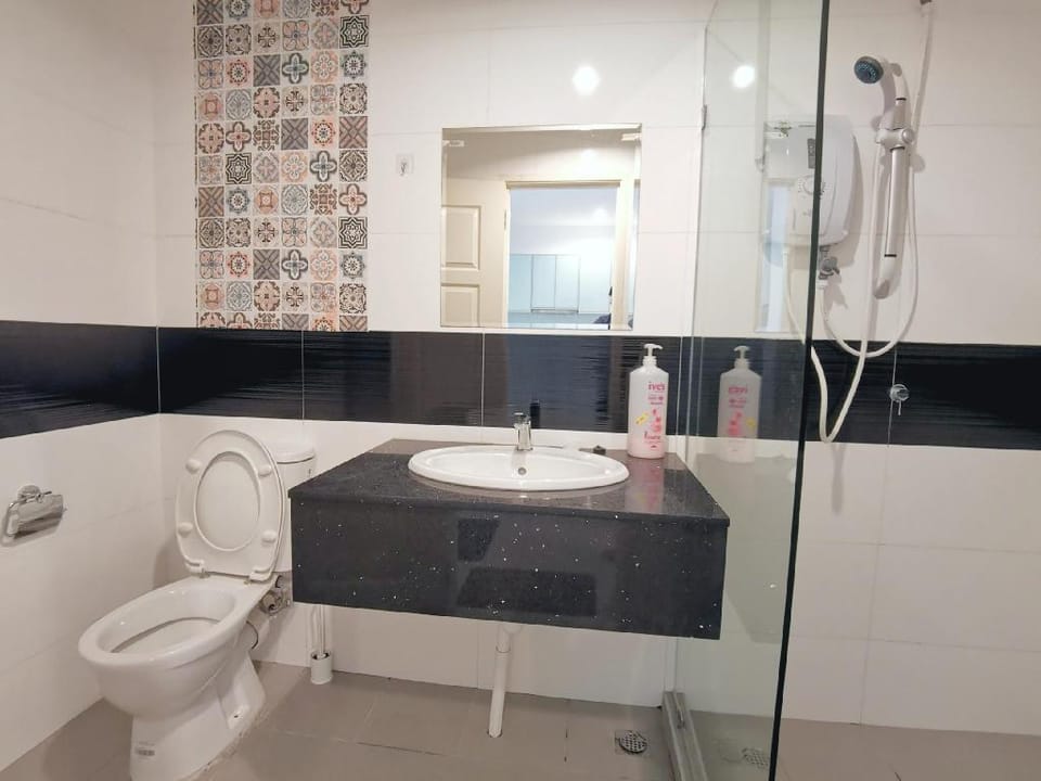 Gurney Seaview Mansion One, George Town Apartment in George Town