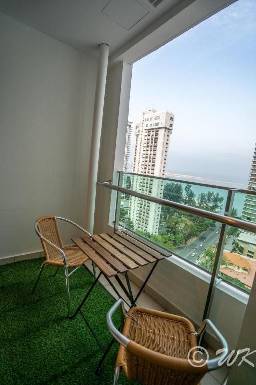 Gurney Seaview Mansion One, George Town Apartment in George Town
