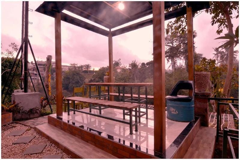 Wooden Cottage @ River View House Vacation rental in Sukawati