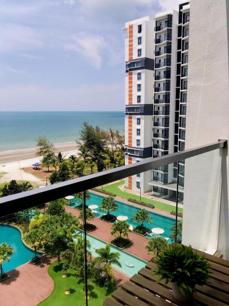 V Timur Bay Seaview 2 bedrooms & 2 bathrooms  Apartment in Terengganu, Malaysia