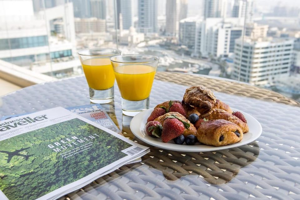 Super apt, ideal location, perfect for solo/couple Apartment in Dubai
