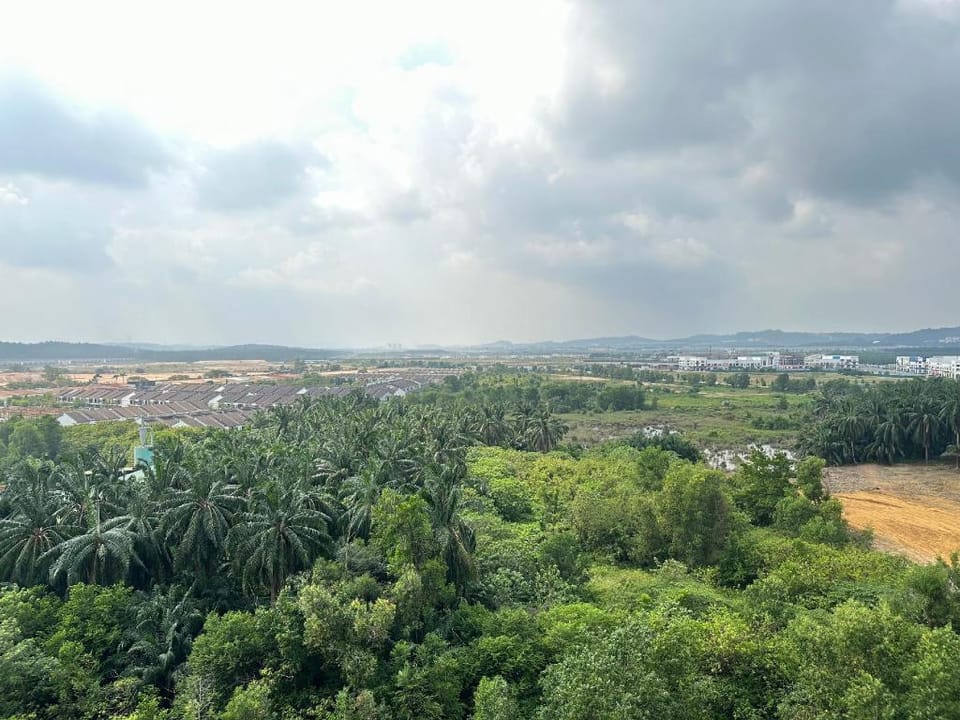 Dedaun Cozy Apartment near UiTM Puncak Alam Apartment in Selangor, Malaysia