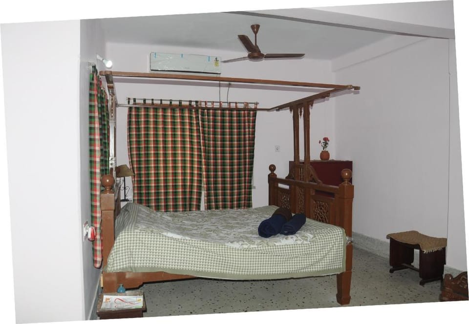 Mandira's Home Vacation rental in Kolkata