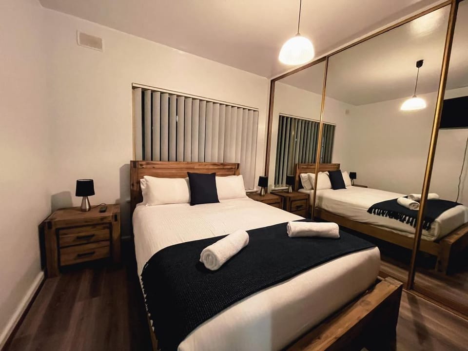 glenelg beachfront Apartment in Adelaide