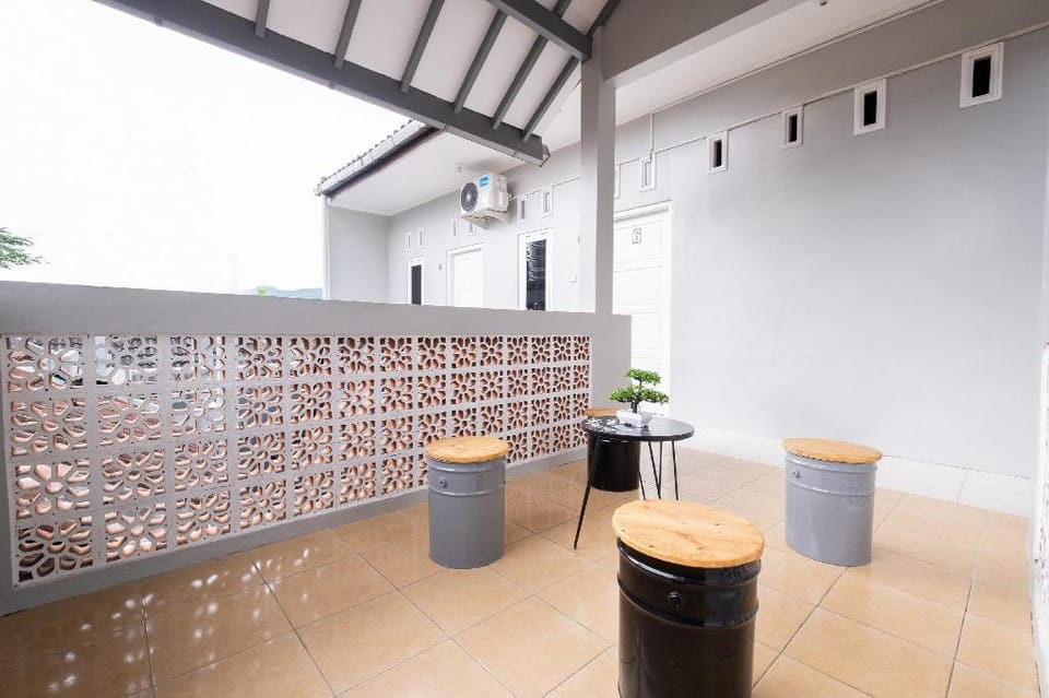 Hotel O Nareswari Guest House Syariah Hotel in Indonesia