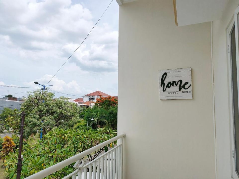 Homey Place near ITS  Vacation rental in Surabaya