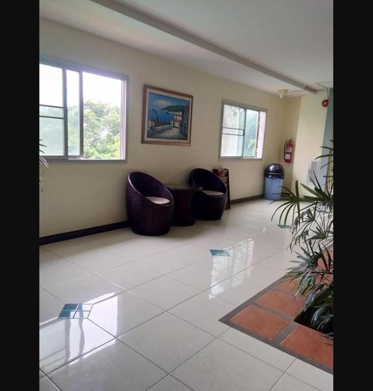 Sweet Home Mansion near Big C Klong Hae Apartment in Thailand