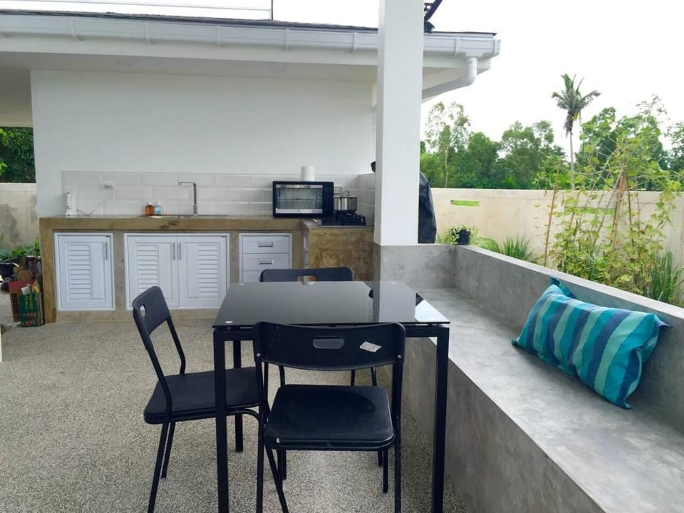 Swiss Bungalow Cha Am, pool, garden, parking Vacation rental in Thailand