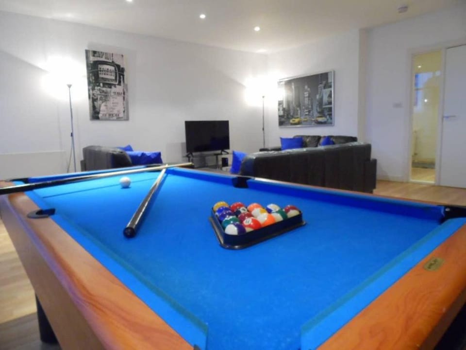 Modern 2 bed apt near SEC & Hydro Apartment in Glasgow