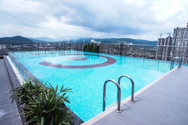 Android TV box KLCC studio gleneagles pool open  Apartment in Federal Territory of Kuala Lumpur