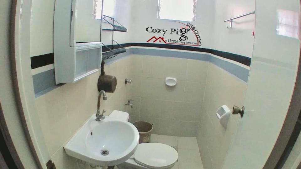 Cozy Pig Vacation rental in Angeles