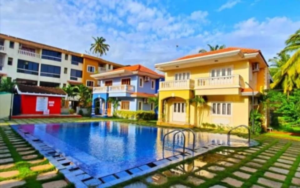 SUS VILLA  - 4BHK DUPLEX POOL VILLA  Near BAGA Apartment in Goa, India