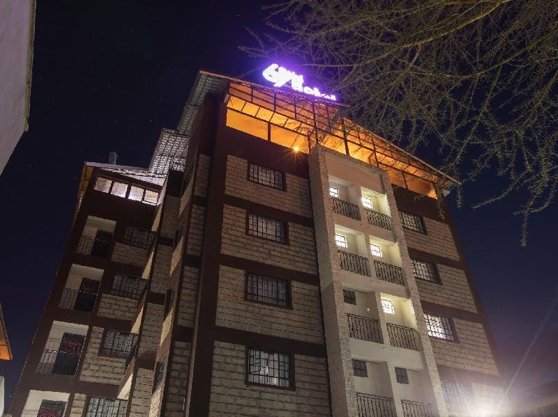 Sixty Seven Athi Hotel - Accommodation, Bar & Rest Apartment in Kenya