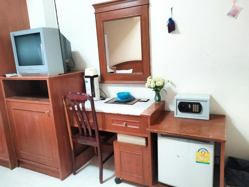  Cozy standard room 5 minutes to the beach  Apartment in Phuket