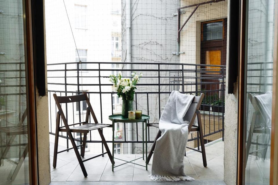 Bright cosy apartment near to Wawel Castle  Apartment in Krakow