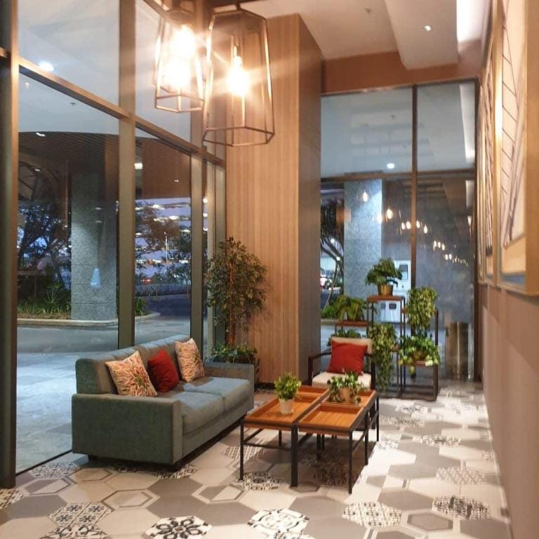 Aprt mewah diatas pakuwon mall surabaya ANDERSON Apartment in Surabaya