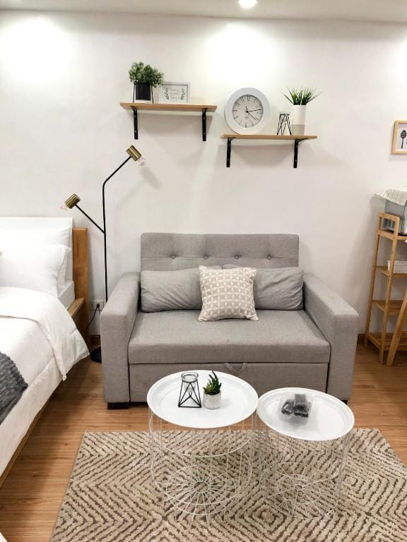 Studio City Dwelling at the heart of Makati CBD Apartment in Pasay