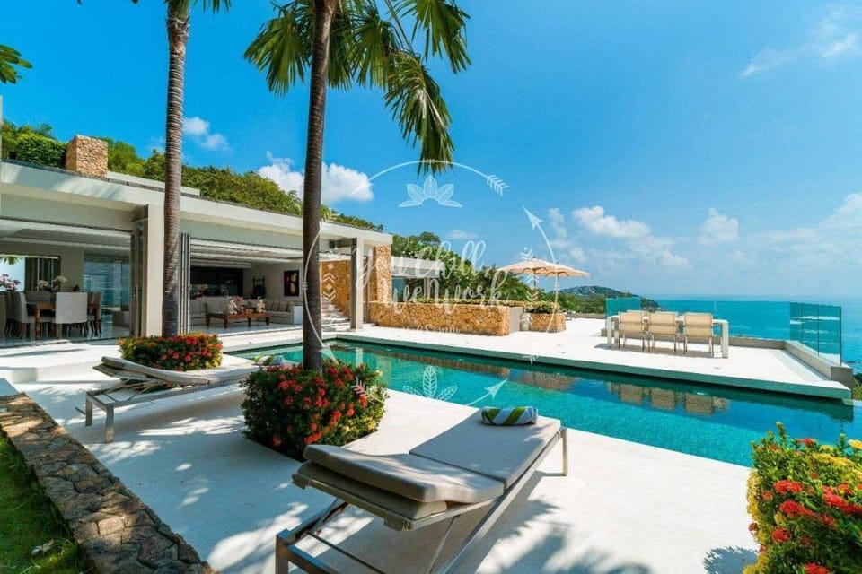 Ban Serenity Panoramic Sea View 3 BR Luxury Design Villa in Ko Samui