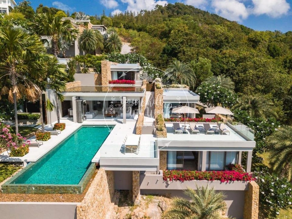 Ban Serenity Panoramic Sea View 3 BR Luxury Design Villa in Ko Samui