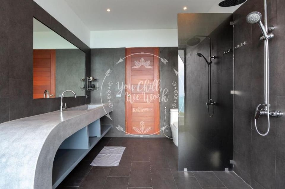 Moon Paradise The Most Beautiful Sea View 4 BR Villa in Ko Samui
