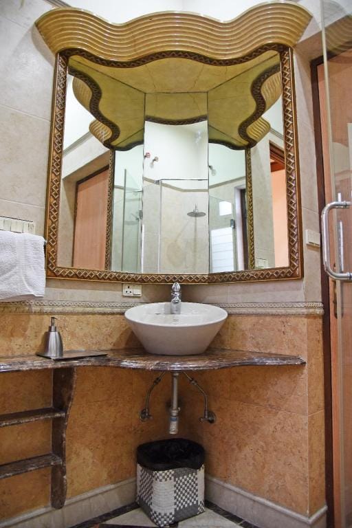 The Moira - Bed and Breakfast - Heart Vacation rental in Kolkata