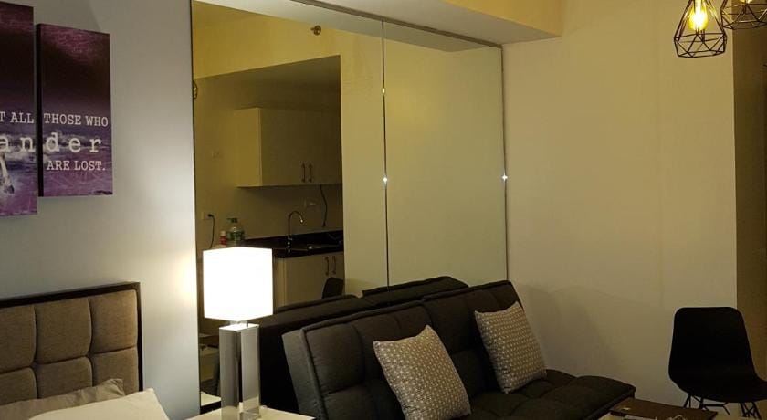 JR Studio Luxe 1824 @ Princeton Residences Apartment in Quezon City