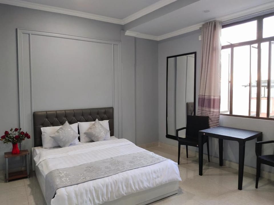 The 1998 Homestay (Double Queen Room) Apartment in India