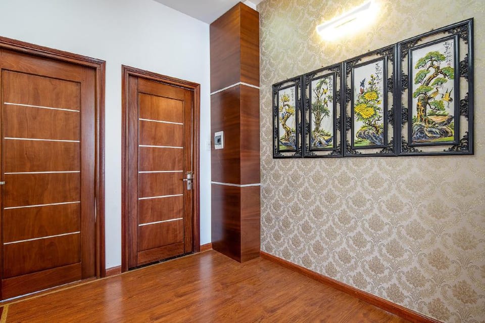  Luxury House-4 Bedroom- 3 Mins walk My Khe Beach Vacation rental in Da Nang