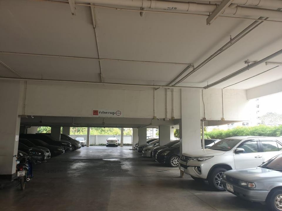 Studio71@Changwattana Apartment in Bangkok