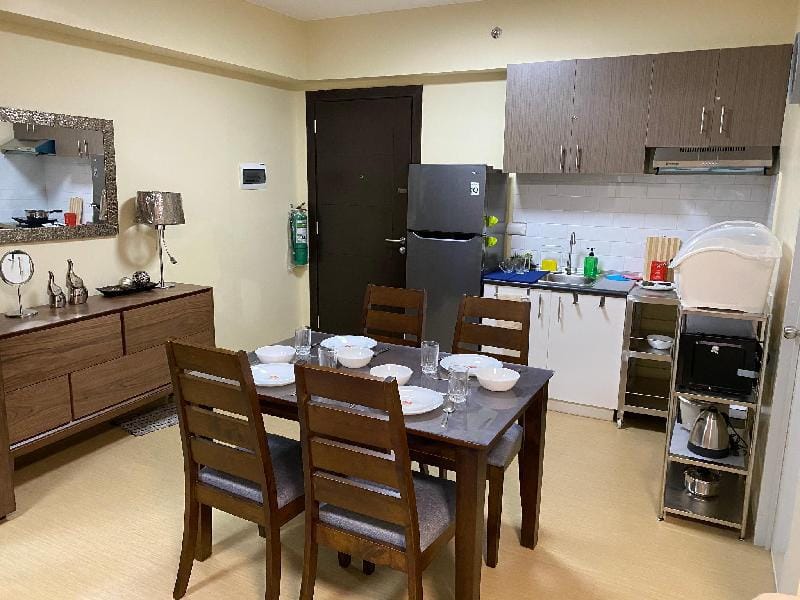 Bonifacio Global City (BGC) / Taguig Apartments Apartment in Makati