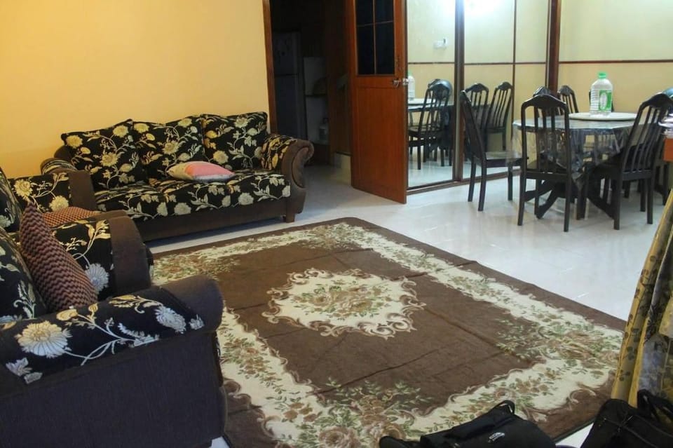 EL-YUSRA HOMESTAY Vacation rental in Bayan Lepas