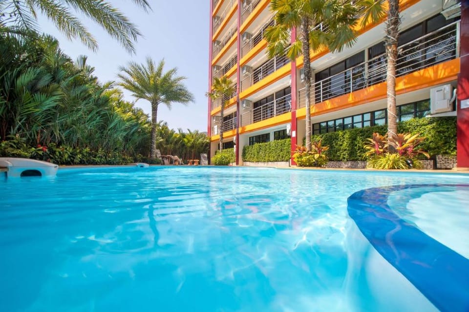 MIRA Condo 1BR | Pool View  | NBC Nai Harn Apartment in Rawai