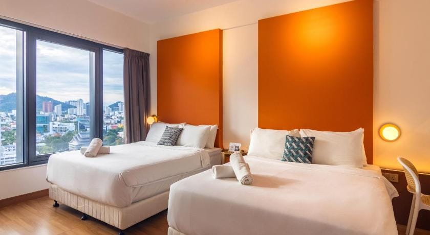 The Opera by ALV, 3BR Stylish Designer  Apartment in George Town