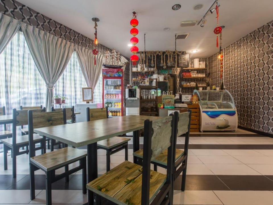 SPOT ON 89858 Rebecca's Homes Hotel in Kota Kinabalu