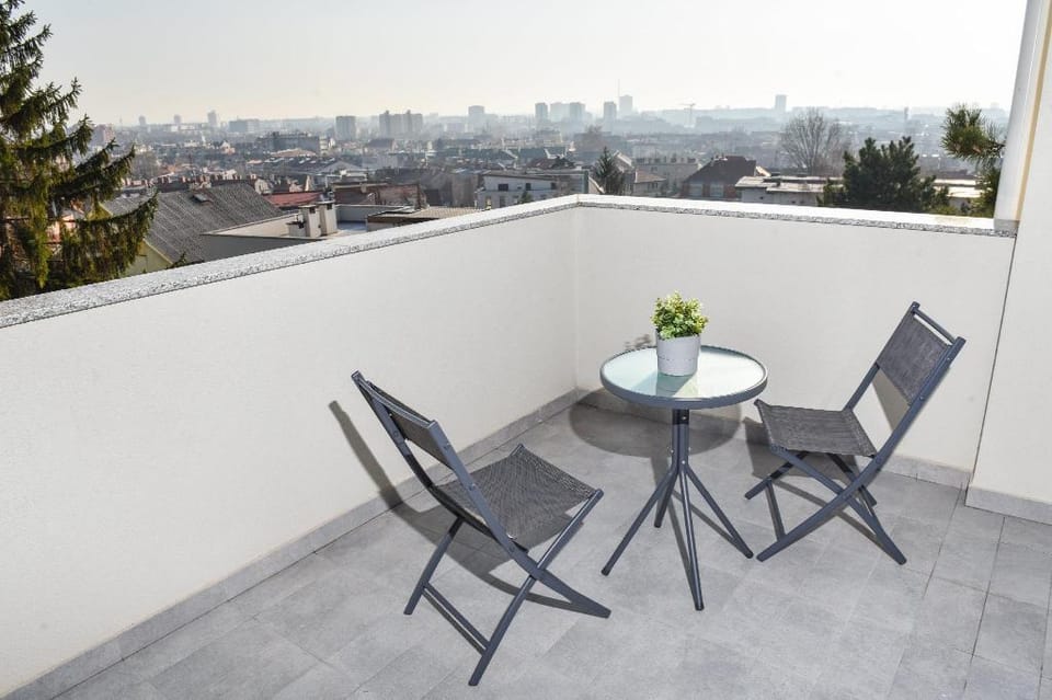 Rooms at Zajceva 34 Bed and Breakfast in City of Zagreb