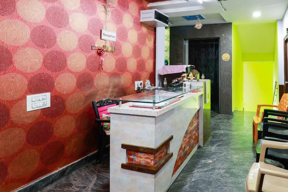 Super Hotel O Qualia Grand Hotel in Hyderabad