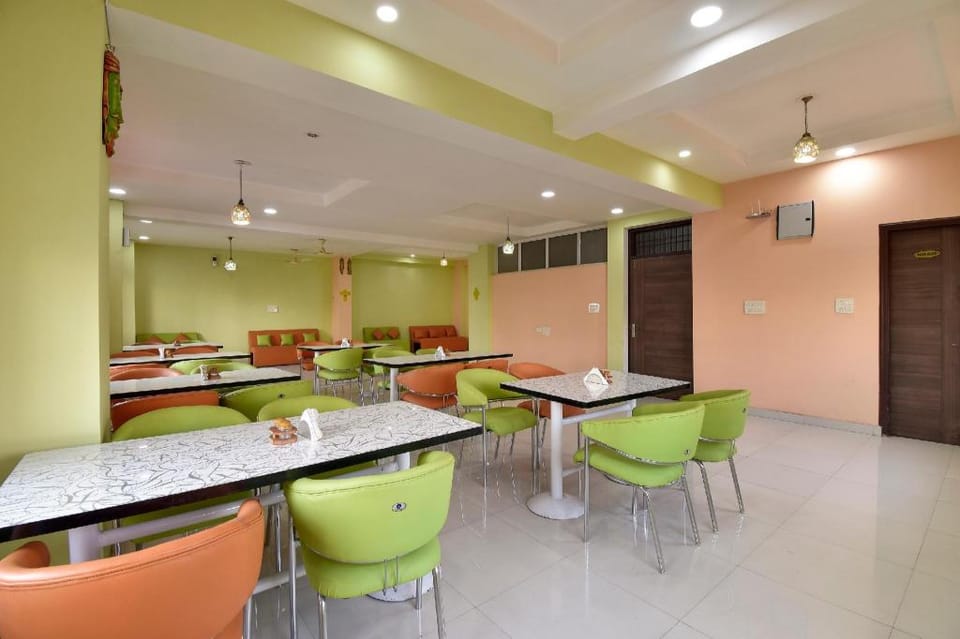 Hotel O Aana Residency Hotel in Jaipur