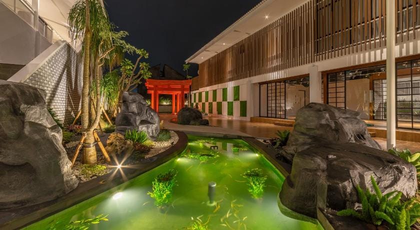 Kontena Hotel Hotel in Batu