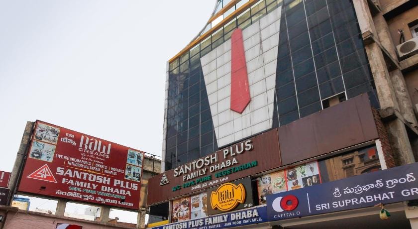 Super Capital O Sri Suprabhat Grand Near Kachiguda Railway Station Hotel in Hyderabad