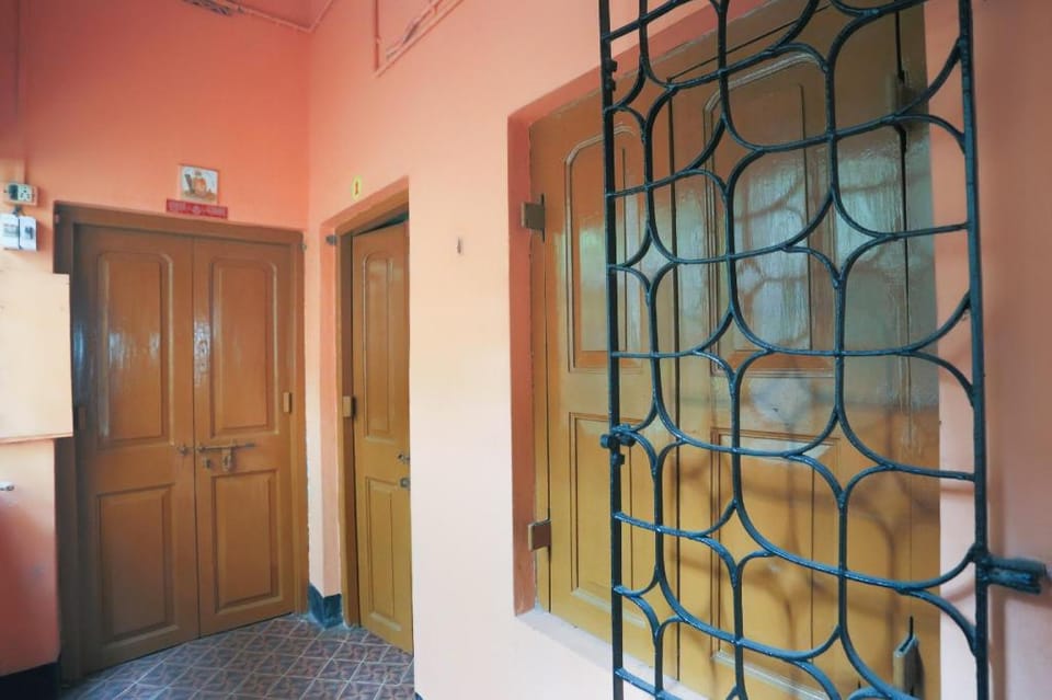 Hotel O Biswabani GH Hotel in Kolkata