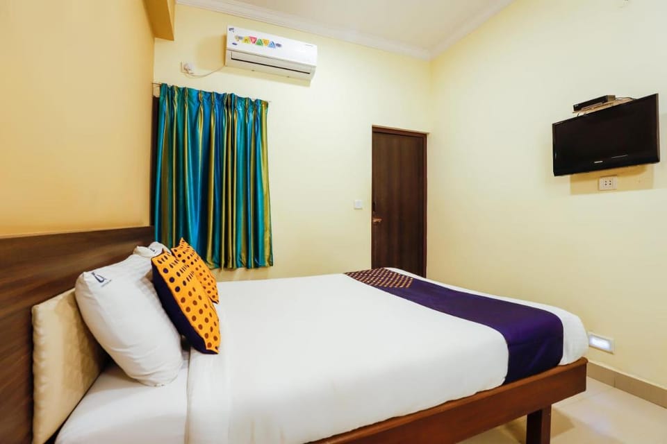 SPOT ON Central Inn Hotel in Chennai