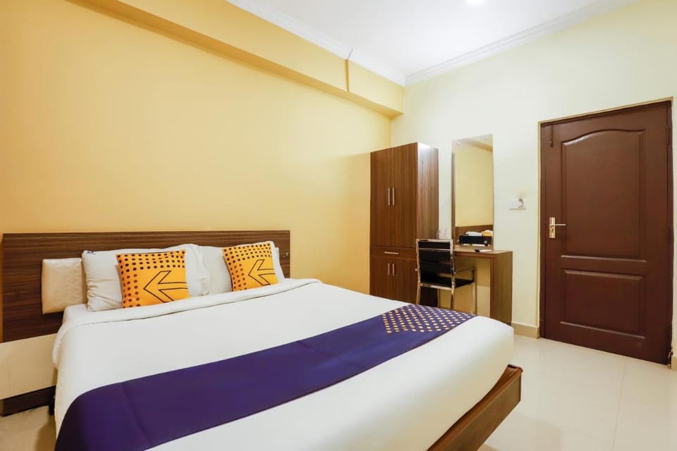 SPOT ON Central Inn Hotel in Chennai