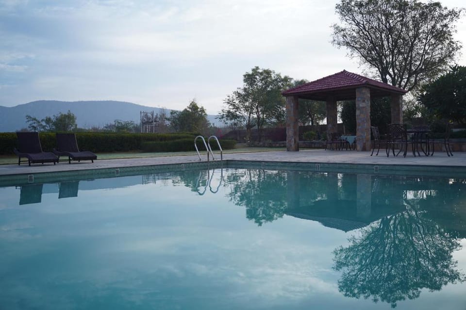 Sariska Safari Lodge Hotel in Rajasthan
