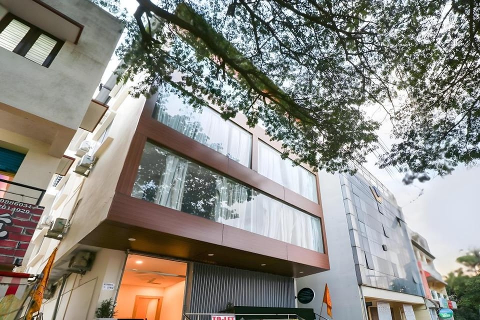 Capital O GN Suites Hotel in Bengaluru