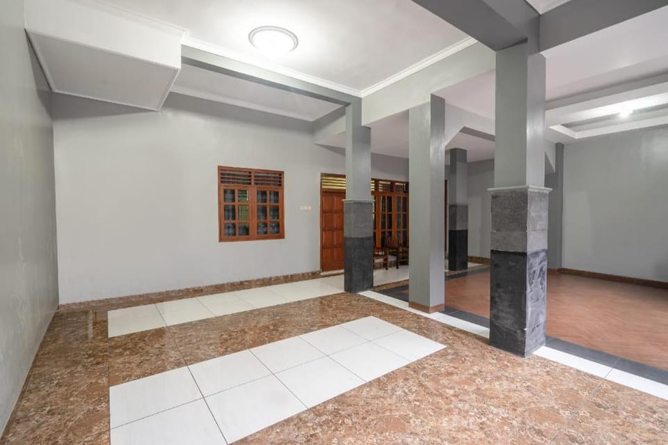 Hotel O Nabila Homestay Hotel in Special Region of Yogyakarta