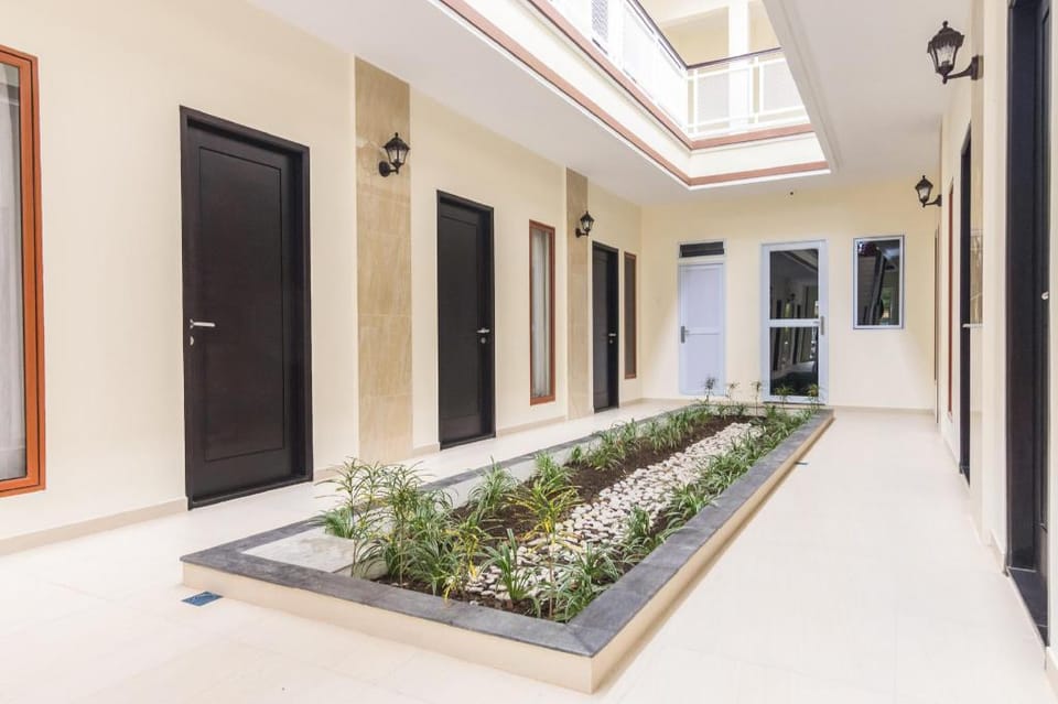 OYO Life 2735 Graha Nirwana Hotel in Riau Islands, Indonesia