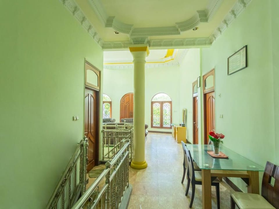 OYO 2848 Senaz Guesthouse Hotel in West Nusa Tenggara, Indonesia