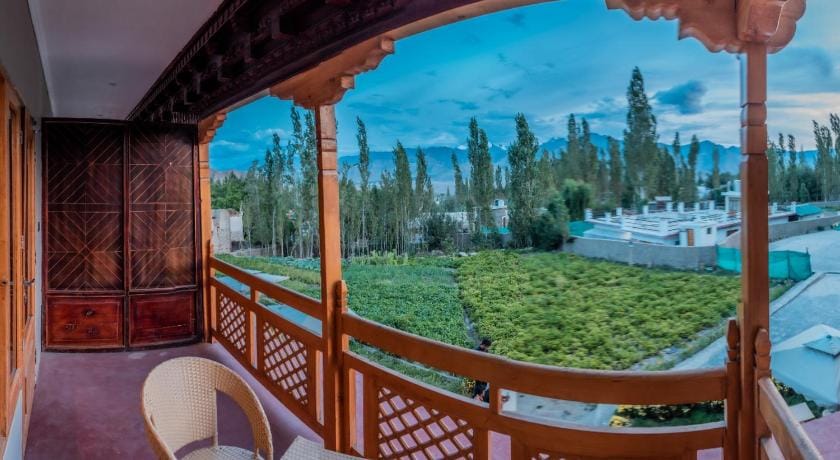 Hotel zomday Hotel in India