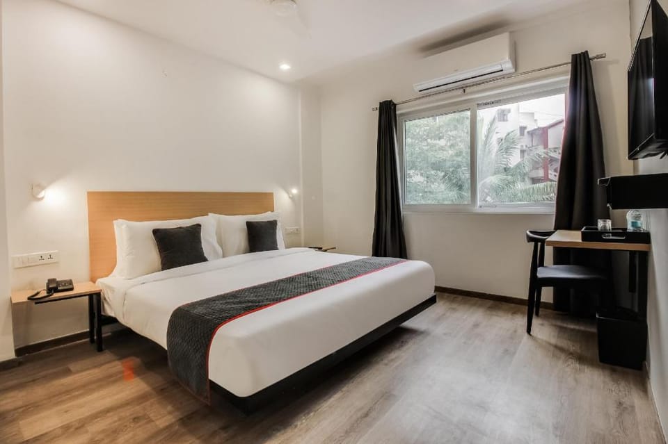 Townhouse 359 Begumpet Near Hyderabad Central Hotel in Hyderabad