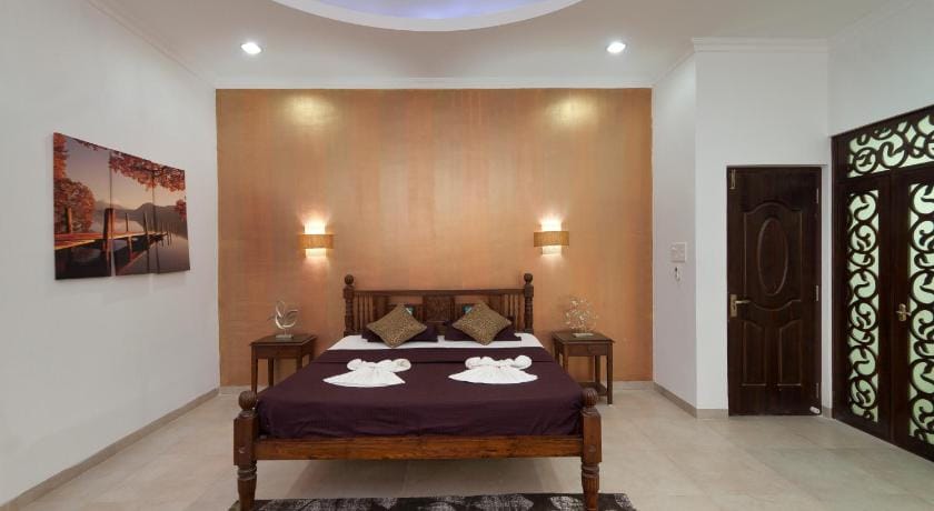 Villa Calangute Phase 5-7BHK Villa in Calangute
